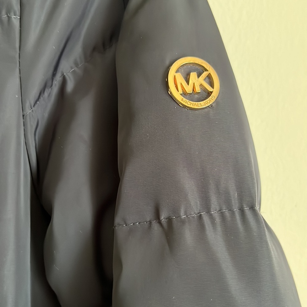 🎊HP🎊 Michael Kors Navy Coat - Picture 4 of 11